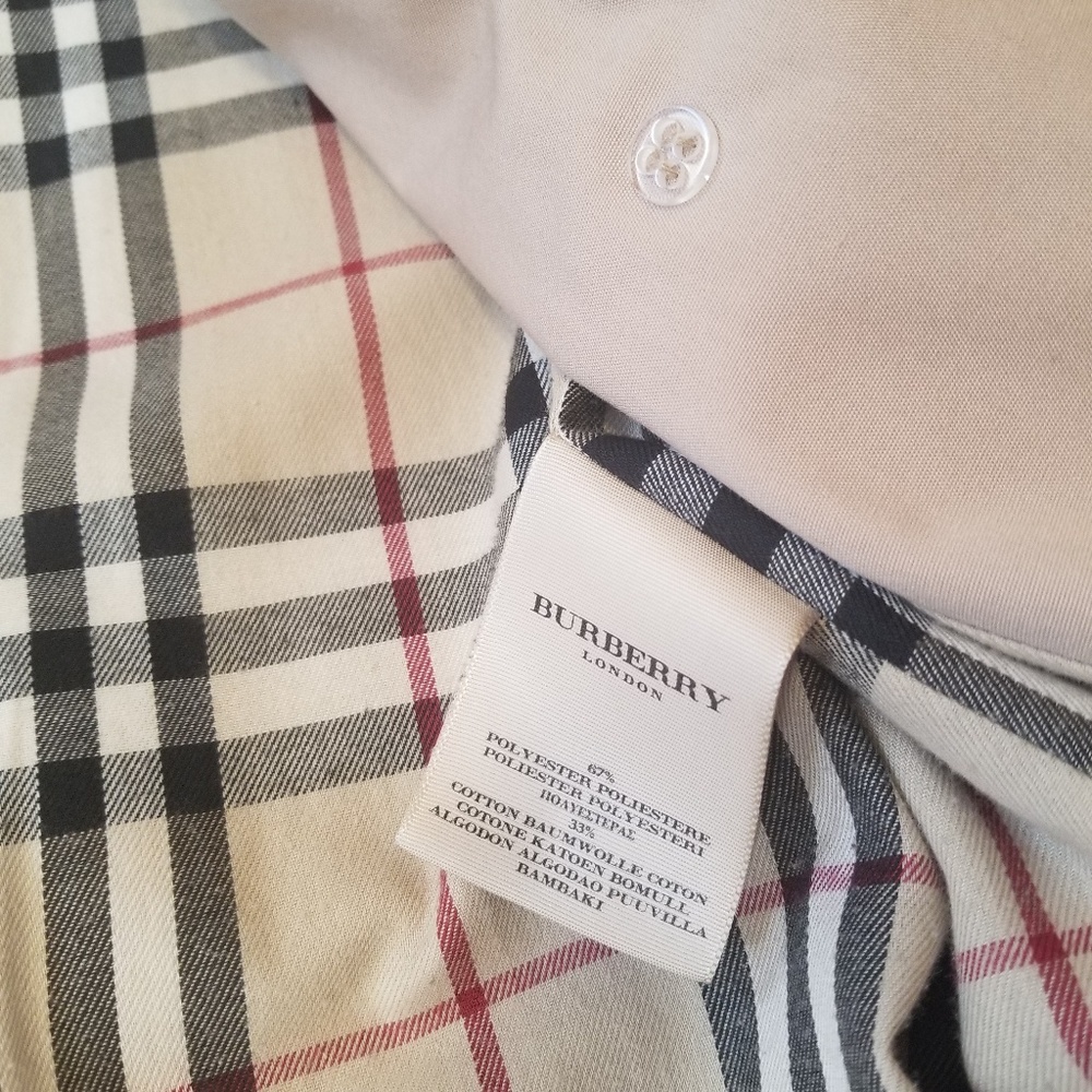 💣SOLD ON MERCARY300 💥Burberry trench coat - Picture 3 of 8